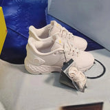 New Import Golf Shoes for Women - Slip-Resistant, Breathable Outdoor Sports Shoes (Spikeless)