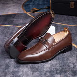 2026 new fashionable black men's social shoes, casual sparkling leather loafers, men's slippers, pointed formal shoes