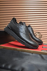 BLLIYOSS 1895 Men Shoes 2025 new Calf leather stitching high quality Three dimensional relief sculpture Embossed badge pattern