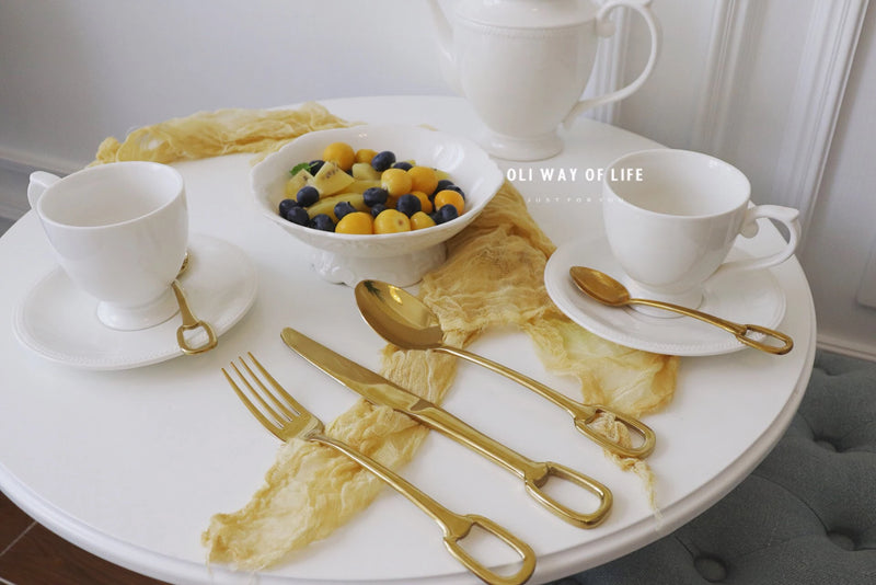 30Pcs Luxury Tableware Set 304 Stainless Steel Knife Fork Spoon Cutlery Set Elegant Dinnerware Set Creativity Hangable Design