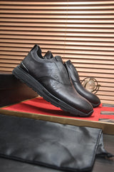 BLLIYOSS 1895 Men Shoes 2025 new Calf leather stitching  high quality Three dimensional relief sculpture Embossed badge pattern