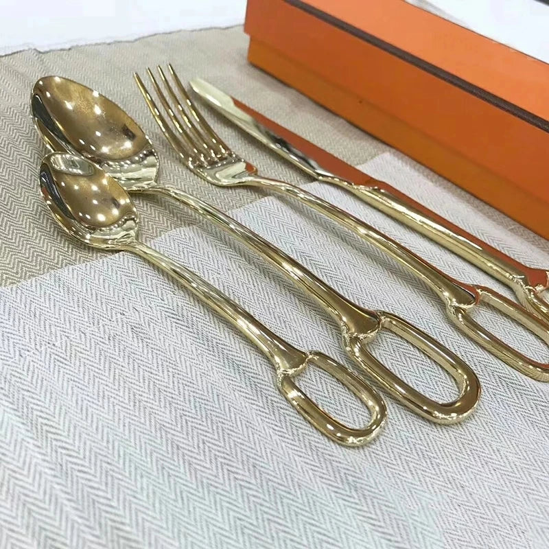 30Pcs Luxury Tableware Set 304 Stainless Steel Knife Fork Spoon Cutlery Set Elegant Dinnerware Set Creativity Hangable Design