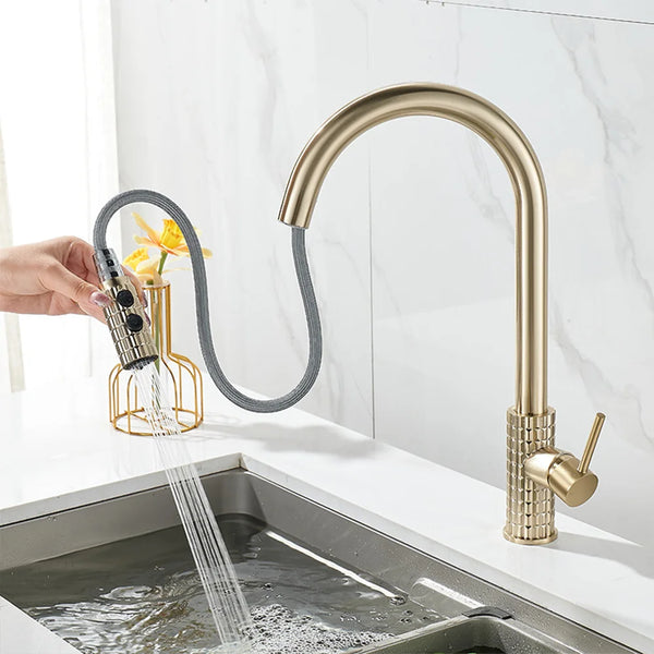 Kitchen Brush Gold Patterned Brass Faucet Pull Out 360 Degree Swivel Hot And Cold Mixer Tap Stream Sprayer Head Single Handle