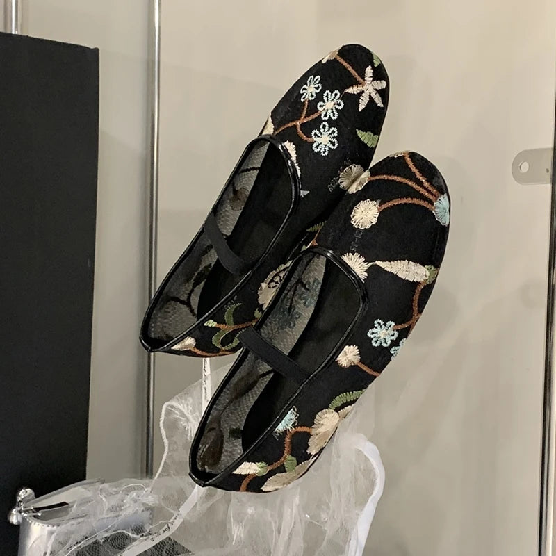 Mesh Gauze Ventilation Soft Sole Single Shoes Women's Round Toe Embroidery Design Mary Jane Shoes Spring Summer Ballet Shoes