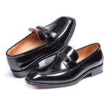 2026 new fashionable black men's social shoes, casual sparkling leather loafers, men's slippers, pointed formal shoes