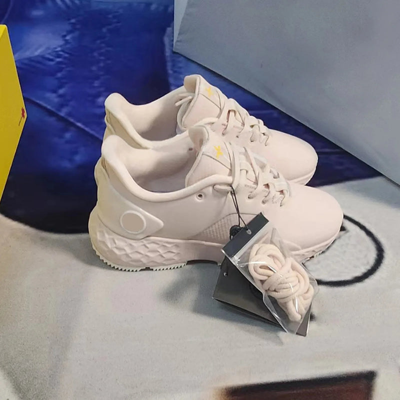 New Import Golf Shoes for Women - Slip-Resistant, Breathable Outdoor Sports Shoes (Spikeless)