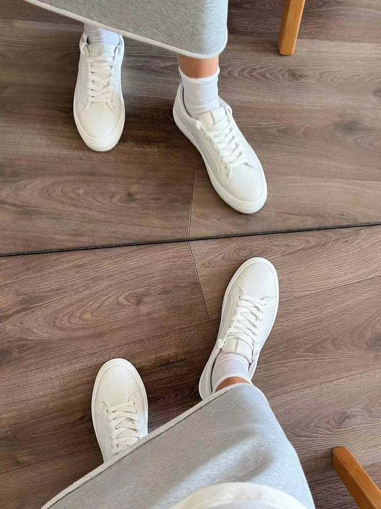 MOOQDAAX 2025 Spring Autumn England Style Fashion Genuine Leather Cowhide Casual Vulcanized Pure White Shoes Sneakers Woman