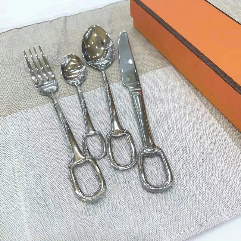 30Pcs Luxury Tableware Set 304 Stainless Steel Knife Fork Spoon Cutlery Set Elegant Dinnerware Set Creativity Hangable Design