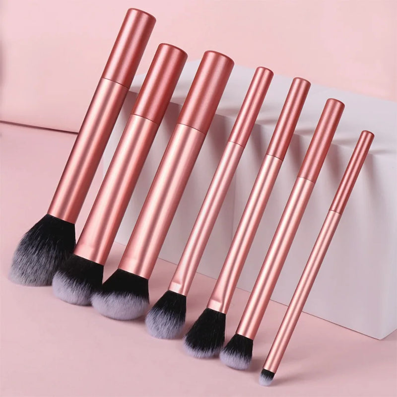 7Pcs/Set Soft Makeup Brush Kit Synthetic Hair Easy To Clean Blush Brush Concealer Brush Eye Shadow Brush Cosmetic Makeup Tools