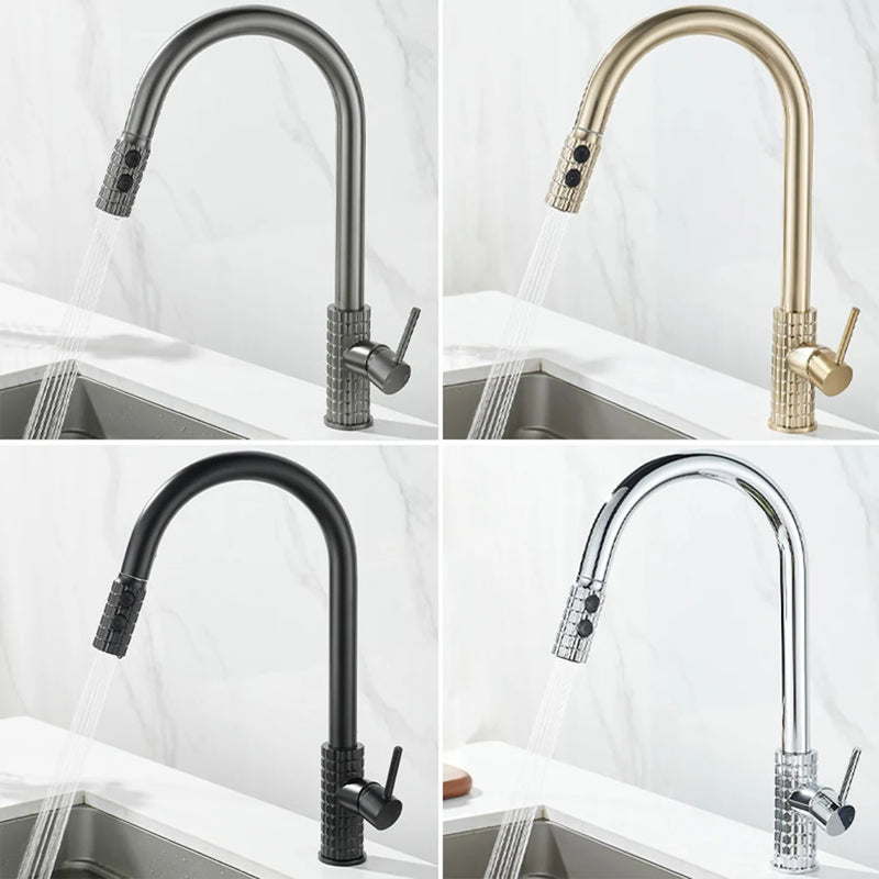 Kitchen Brush Gold Patterned Brass Faucet Pull Out 360 Degree Swivel Hot And Cold Mixer Tap Stream Sprayer Head Single Handle